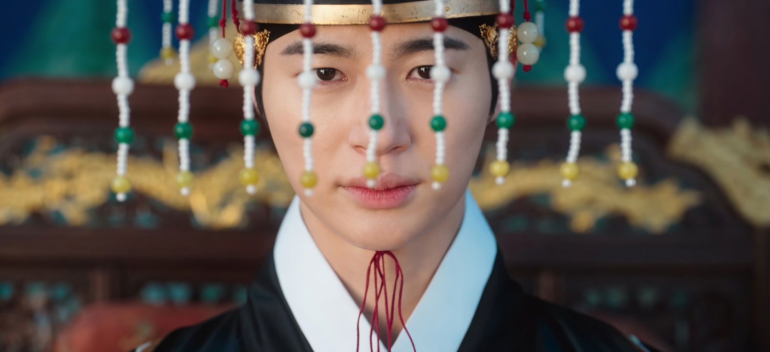 Byeon Woo Seok publica carta manuscrita pedindo desculpas pela controvérsia em Perfect Crown