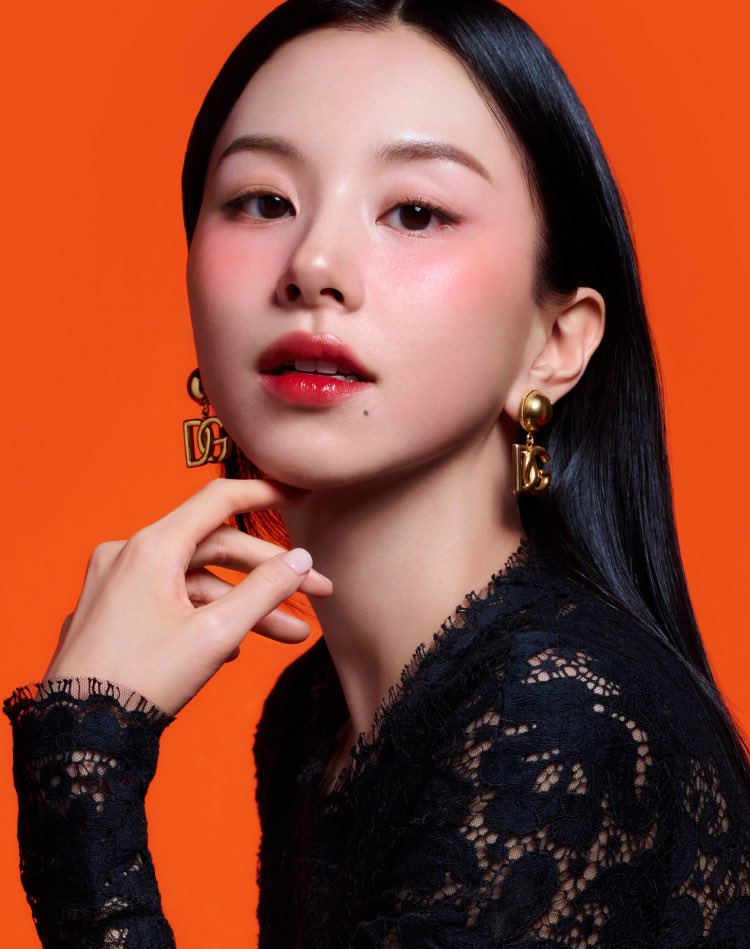 CHAEYOUNG mantém os ONCEs na expectativa com mensagem misteriosa sobre “LIL FANTASY vol.1”