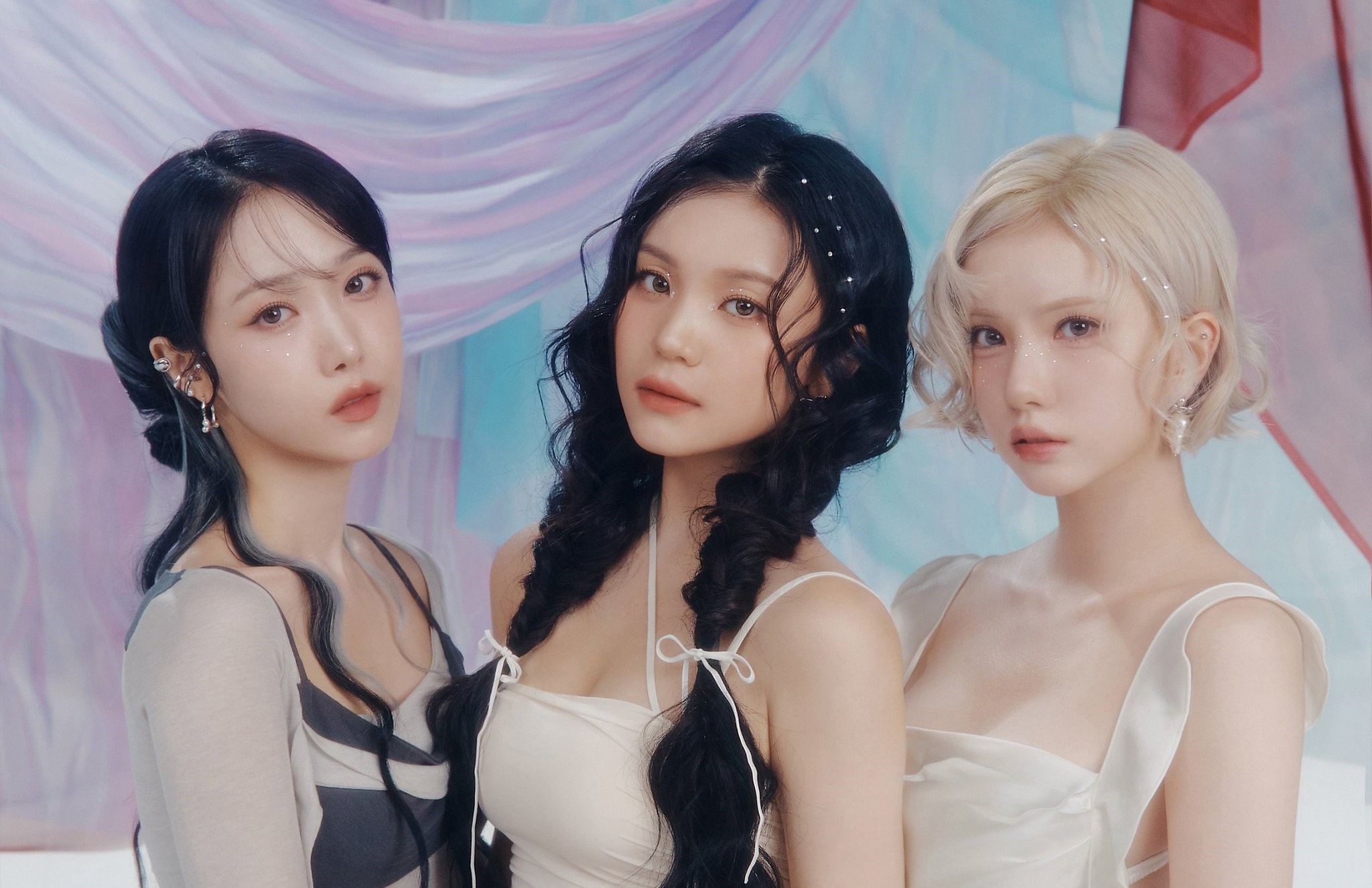 GFRIEND ou VIVIZ? Por que o trio de idols está impedido de usar seus nomes oficiais?