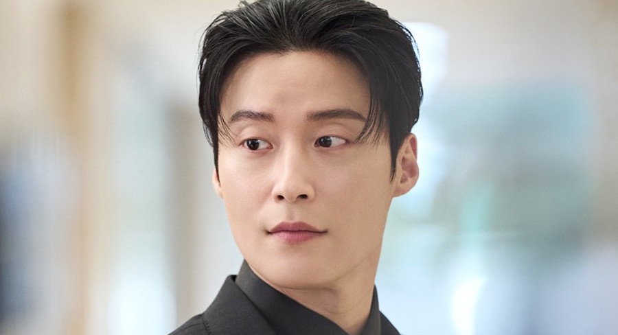 Heo Nam-jun atinge 1 milhão de seguidores no Instagram após sucesso de 'My Royal Nemesis'
