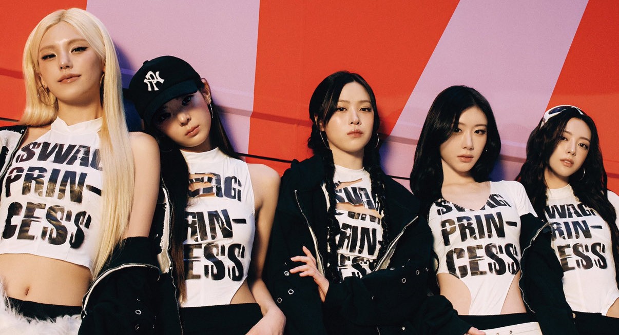 ITZY performa “ROCK & ROLL” durante concerto recente no Japão
