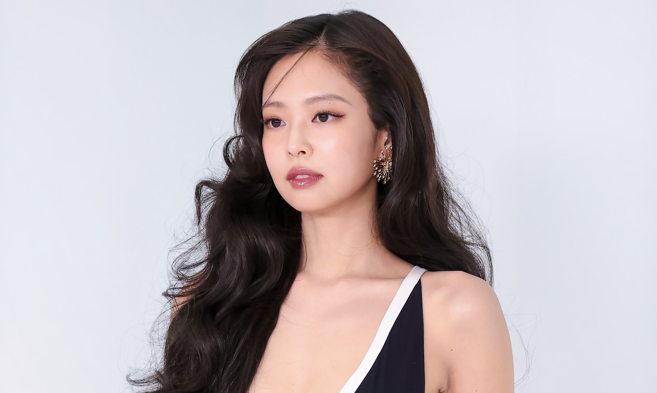 Jennie (BLACKPINK) fará sua estreia em trilhas sonoras de animação com o filme 'STEPS', da Netflix