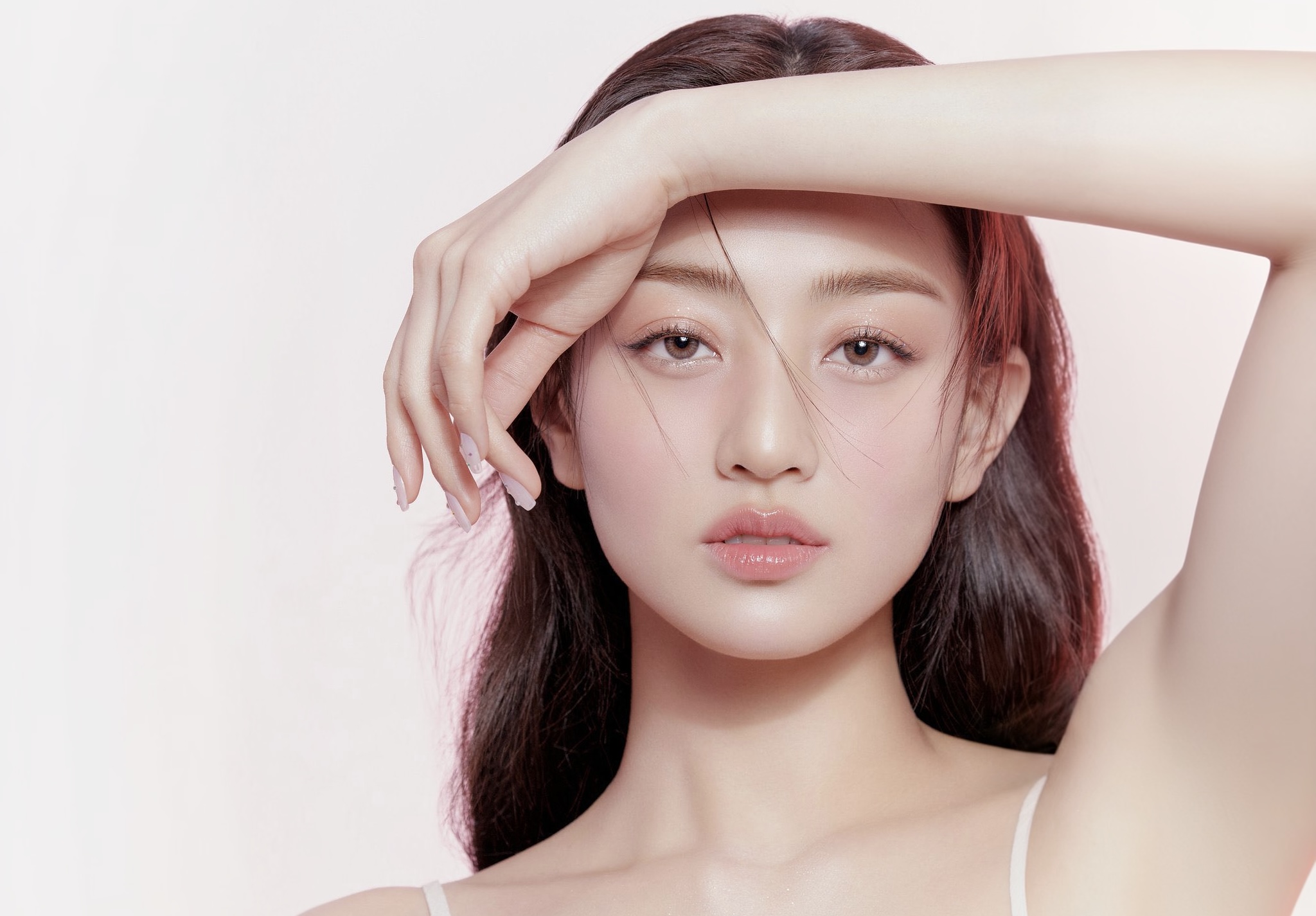 Jihyo deixa a JYP Entertainment após 21 anos e funda sua própria agência, a 'EMITHAUS'