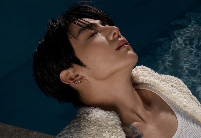Jung Kook brilha como embaixador da Hublot na Harper’s Bazaar Korea