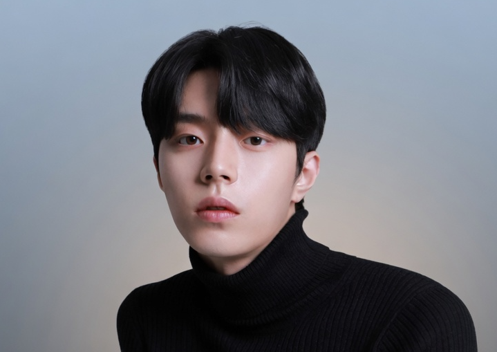 Kang Jun-kyu integra elenco de “The Legend of Kitchen Soldier” ao lado de Park Jihoon
