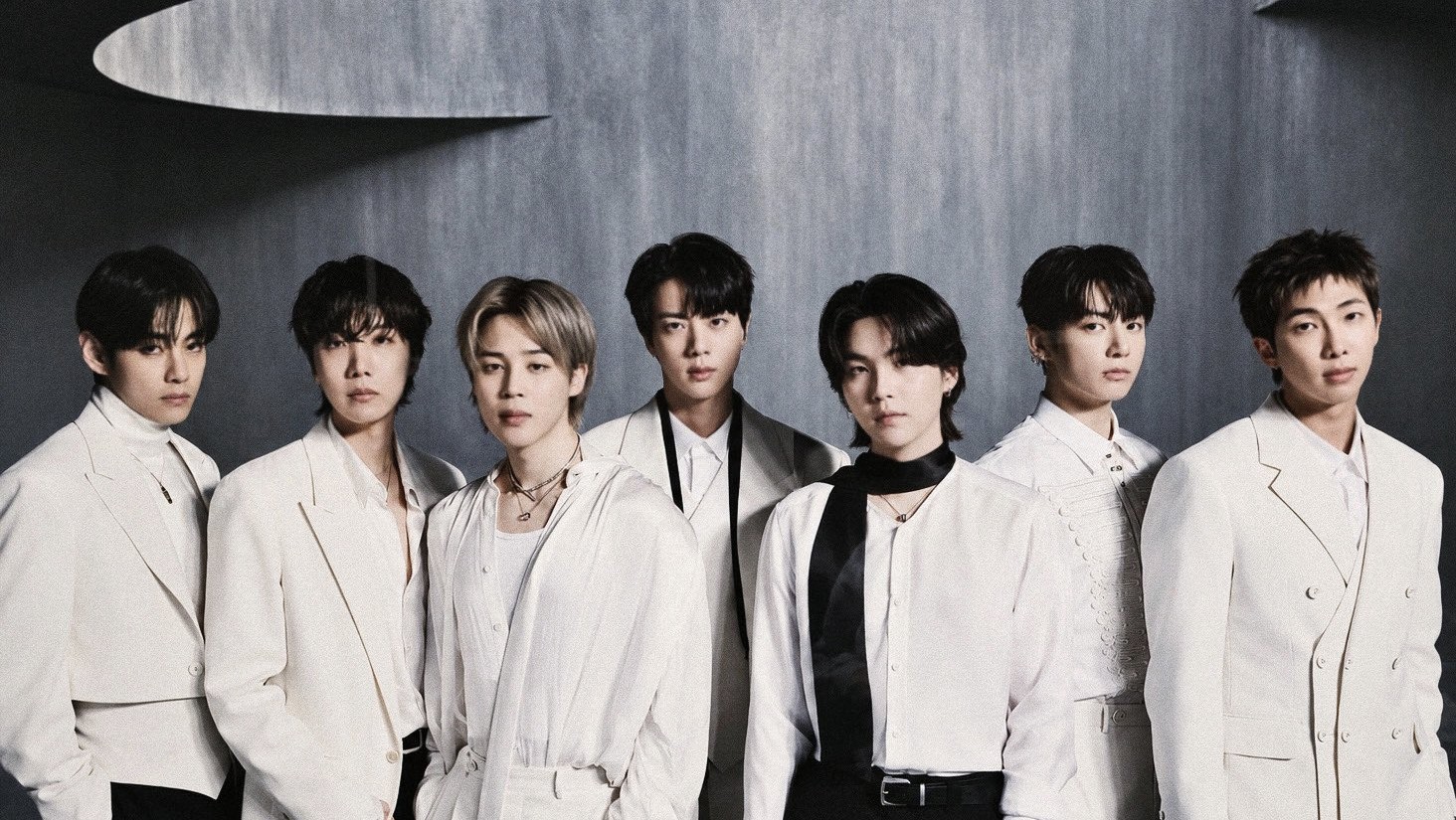 "Não cantam p*rra nenhuma": Craque Neto perde a paciência e detona prefeitura por interdições para show do BTS