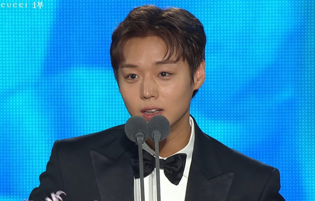 Park Ji-hoon vence Melhor Ator Novato no Cinema no Baeksang Arts Awards 2026