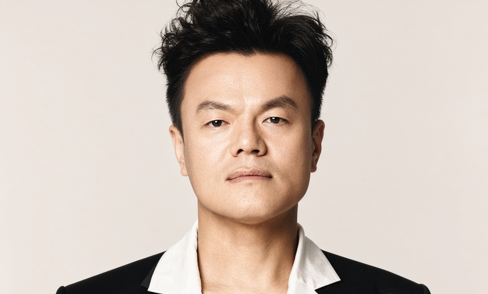 Park Jin-young se manifesta e rebate acusações de seita sobre o grupo FIRSTFRUITS