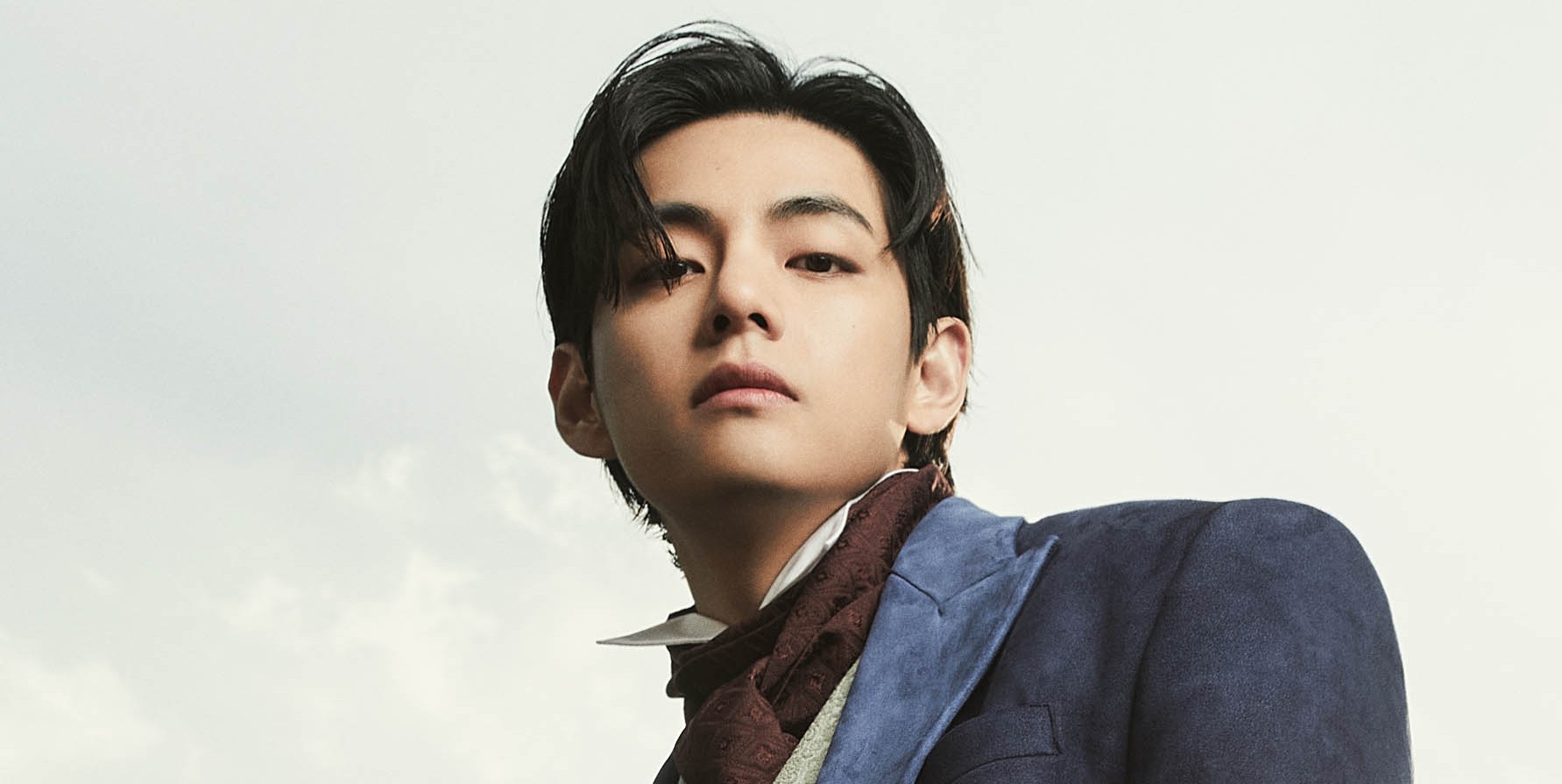V do BTS defende amigo militar em meio a reações negativas online
